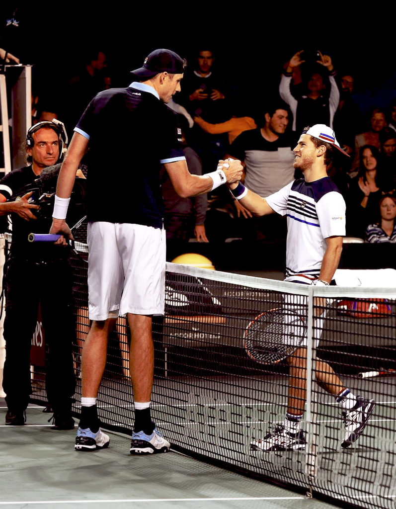 This image has an empty alt attribute; its file name is Isner-Schwartzman-797x1024.jpg
