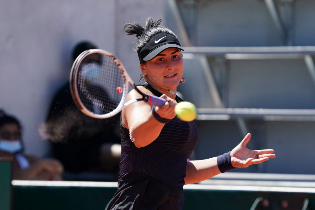 Bianca Andreescu hits a forehand