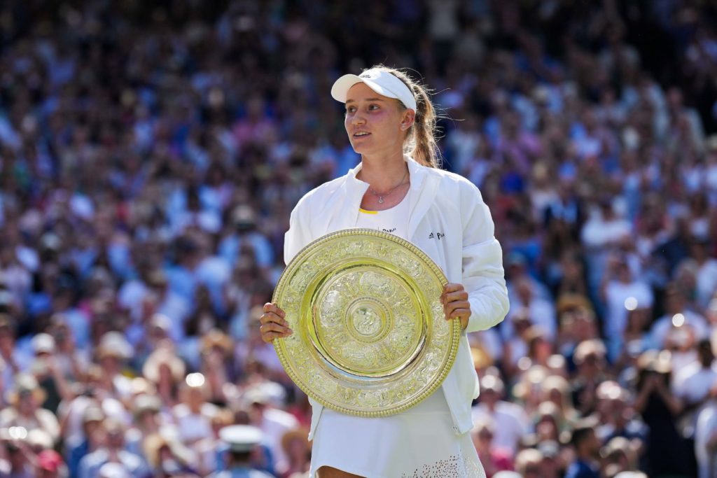 Rybakina hold the Wimbledon ladie's trophy