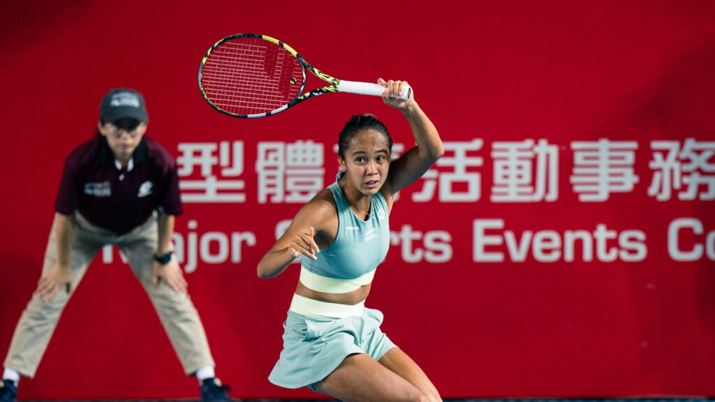 Leylah Fernandez follows through on a forehand.