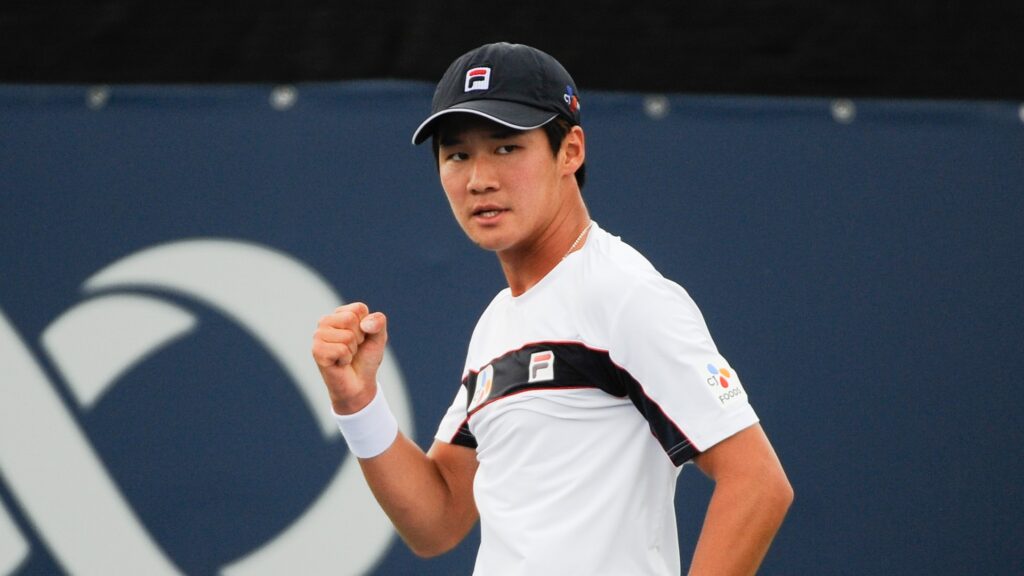 Soonwoo Kwon pumps his fist. He will lead Team Korea at the upcoming Davis Cup tie with Canada.